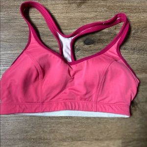 Women’s champion sports bra